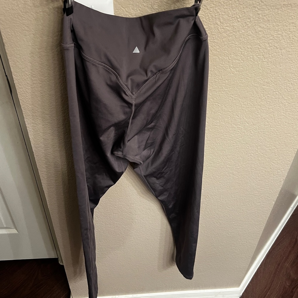 Balance athletica leggings. Large.